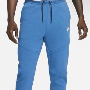 Nike Men's Tech Fleece Joggers